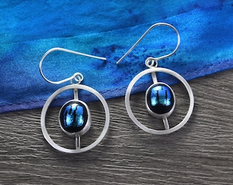 Boucles d'oreilles en verre dichroïque : argent sterling, style pendentif, design géométrique