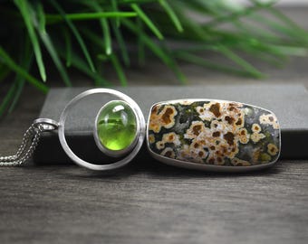 Pendentif en jaspe océan et péridot : pendentif tendance, argent sterling, design moderne