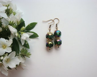 Green faceted earrings