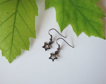 Gunmetal star earrings