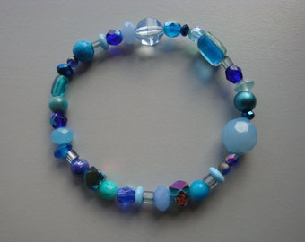 Bracelet perles bleue