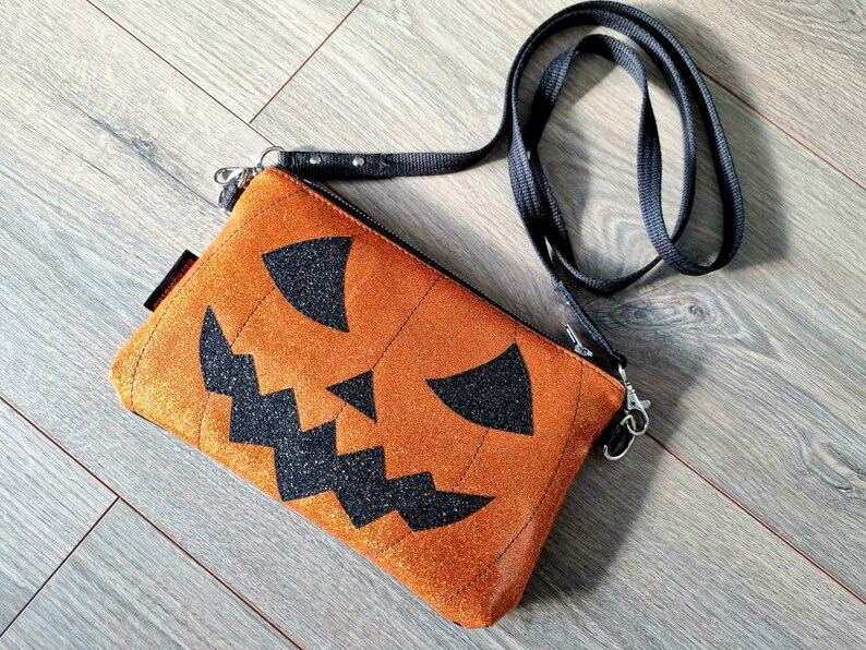halloween purse pumpkin