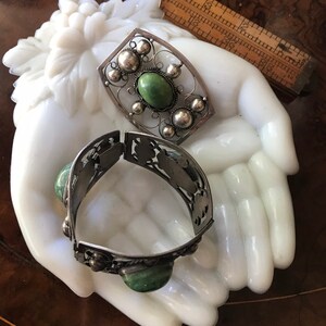 SaleVintage Early Mexican Bracelet and Brooch Set Taxco Green turquoise and silver image 2