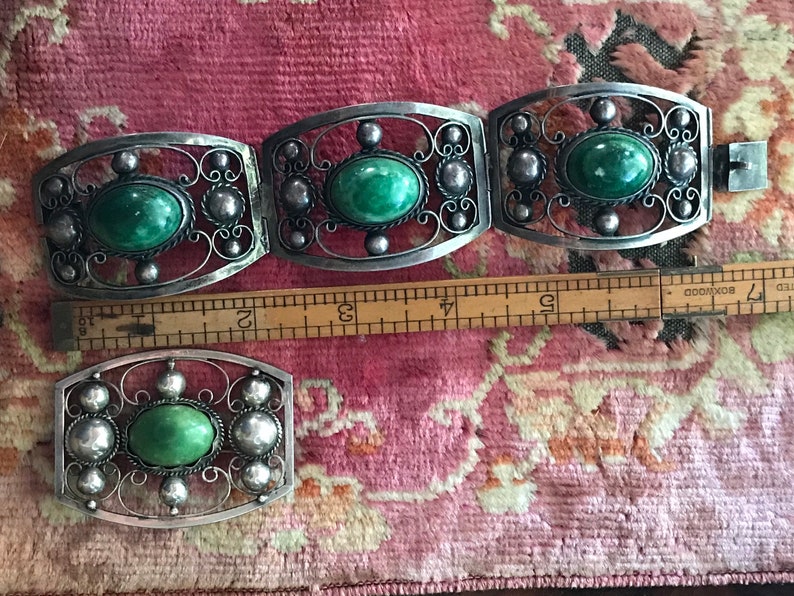 SaleVintage Early Mexican Bracelet and Brooch Set Taxco Green turquoise and silver image 7