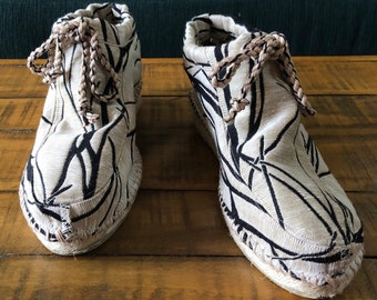 Made to order. Limited edition Women's High tops, espadrilles shoes handmade, Booties, Wearable Art,  Ankle Boots