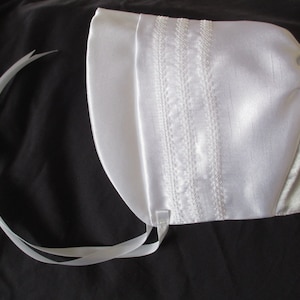 Boy/Girl  White Silk Shantung Christening/Baptism /Wedding Bonnet Size 0-24 M