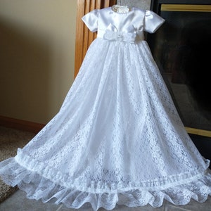 Baby Girl Satin Lace Christening Gown Baptism Dress 0-3 3-6 6-12 M