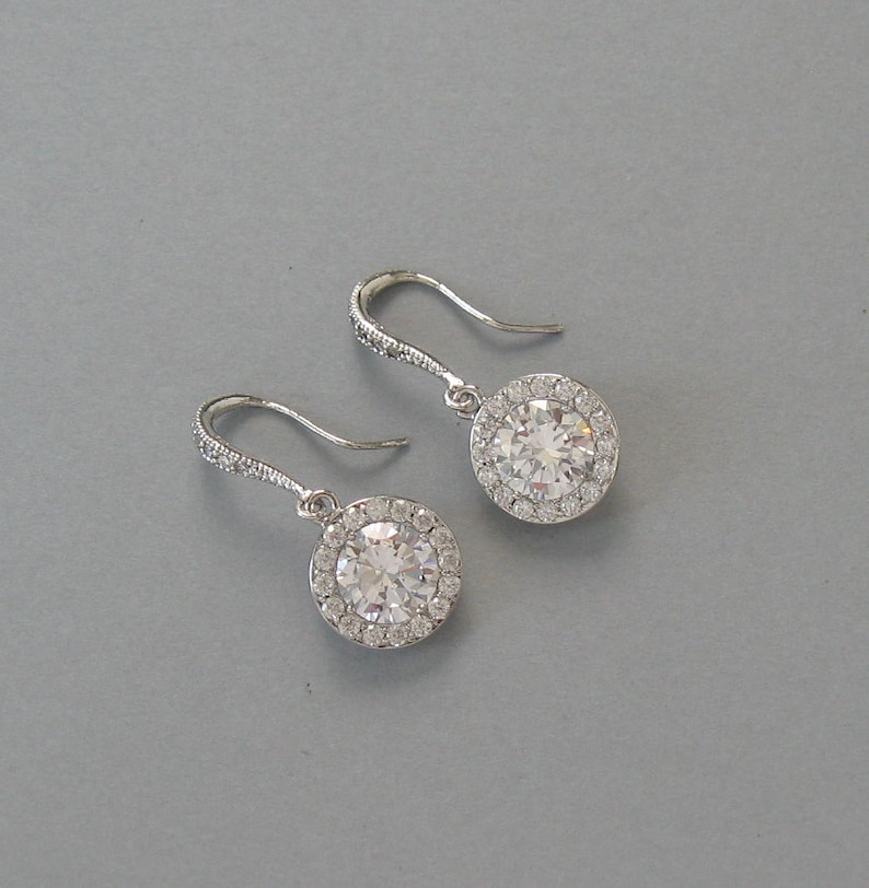 Bracelet and Earrings Set Daisy Gift For Her Bridesmaid Gift Rhodium Plated Bridal Jewelry Wedding Round Zircon Jewelry Set