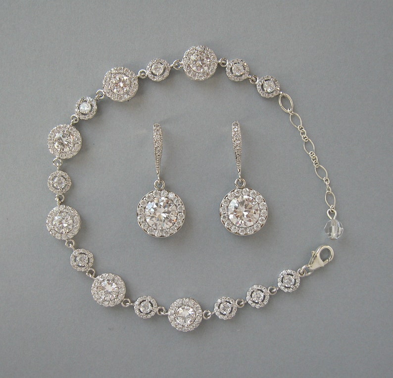 Bracelet and Earrings Set Daisy Gift For Her Bridesmaid Gift Rhodium Plated Bridal Jewelry Wedding Round Zircon Jewelry Set