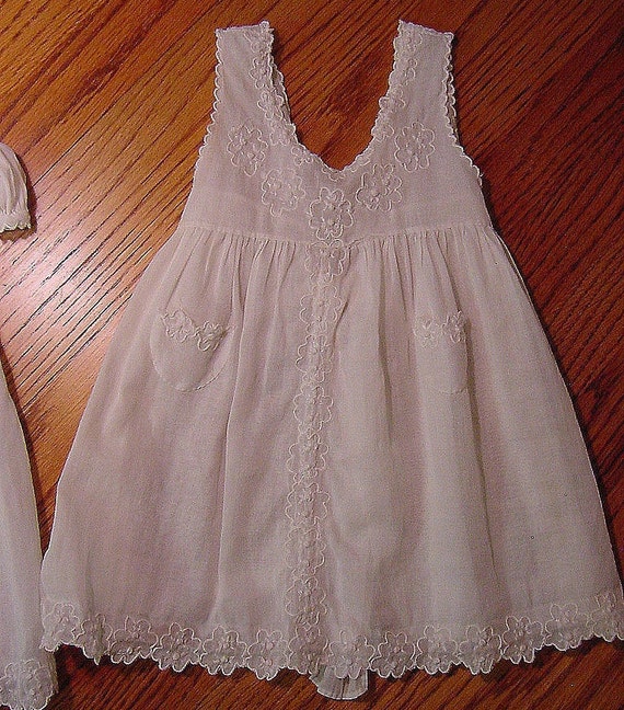 1950's Vintage Baby Girl Matching Dress and Slip … - image 3