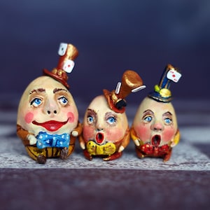Humpty dumpty figurine - Etsy 日本
