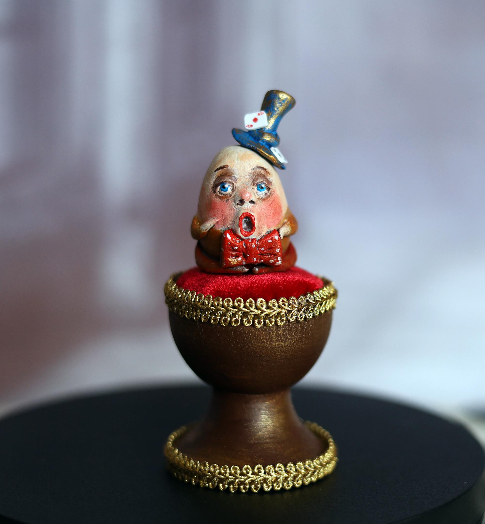 Humpty dumpty figurine - Etsy 日本