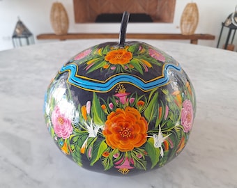 X-Large Olinala NEW Lacquered Handpainted Mexican Gourd, Colorful Gourd, Works of Art, One of a Kind, Latin American Art, Mexican Folk Art