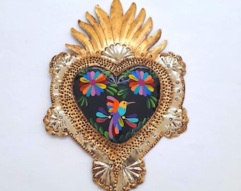 Handpainted Otomi Heart Ornament: Black Tin Hummingbird Wall Decor