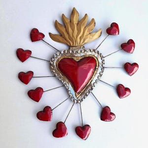 Sagrado Coração Vermelho Artesanal com Raio Dourado, Corações Milagro de Arte Popular, Decoração de Parede em Coração, Arte Popular Mexicana, Decoração de Parede, Presente para Mamãe