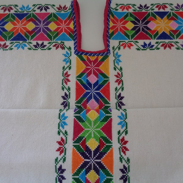 Huipil o Huanengo / Kreuzstich Stickerei / Handbestickt / Wandbehang / Wanddeko / Indigene Bluse / Michoacan / Einzelstück