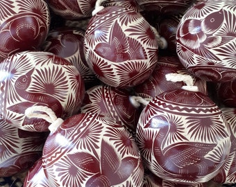 Natural Gourd Christmas Ornaments, Calabash Natural Ornaments, Handcarved Sustainable Ornaments,  Forest Animals, Burgundy Ball Ornaments