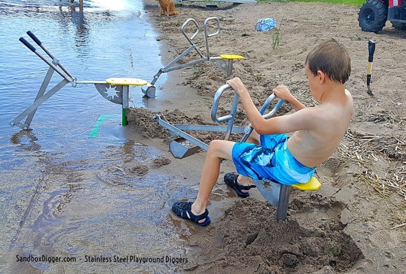 heavy duty sandpit digger