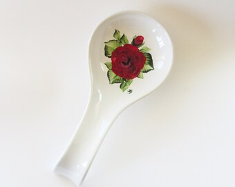 Hand-painted Rose Spoon Rest, Red Rose Flowers on White Porcelain Floral Kitchen Decor, Flowered Cooking or Serving Utensil Holder
