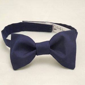 Navy Blue Bow Tie - Boy&#39;s Navy Bow Tie, Baby Boy Navy Blue Bow Tie, Navy Blue Bowtie, Navy Blue Ringbearer Bow Tie, Navy Blue Wedding Bowtie