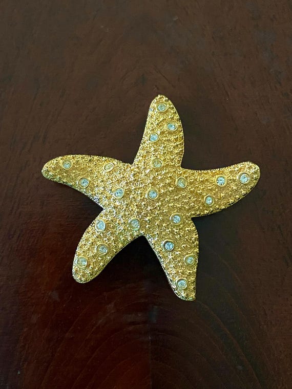 Vintage Swarovski Crystal Starfish Brooch Signed SAL; Gold Tone