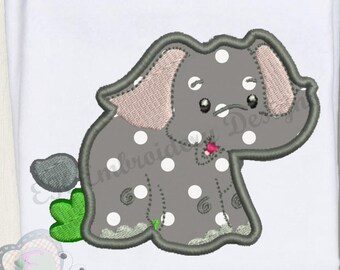 Diseño de bordado a máquina con aplique de elefante bebé