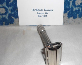 Gillette Fat Boy Razor TTO Adjustable Refurbished Replated Mirror Nickel E4–78/ Video…https://youtu.be/RHjVtwmvkuc