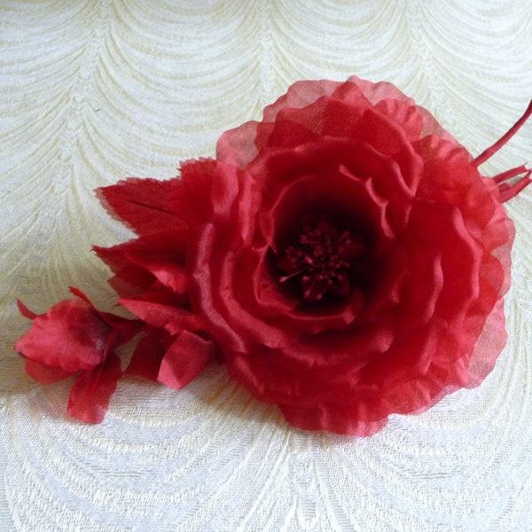 Lovely Silk Blossom with Buds Spray Red Ruffled Petals Rose Corsage for Sashes Hats Gowns Fascinators 1FN0007R