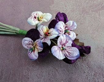 Velvet Millinery Pansies Purple Bunch of Six Old Fashioned Flowers for Hats Crafts 2FN0090PU