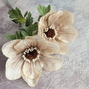 Vintage Twin Millinery Anemones Beige Brown Shaded Silk Millinery Flowers Poppies NOS Germany for Hats Fascinators Crowns Corsage
