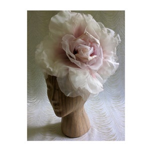 Large 12 Silk and Velvet Pink Blush Rose for Hats Gowns - Etsy