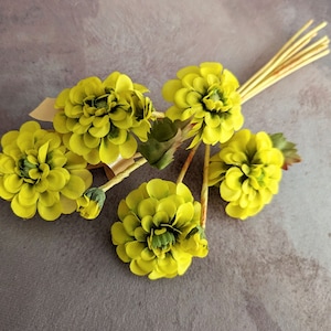 Vintage Millinery Flowers Marigolds Shaded Chartreuse Yellow Green NOS Germany for Hats, Crafts, Floral Arrangements Bouquets 4FV0180