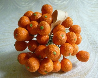 VENTE vintage Oranges 36 Chapellerie Fruit Décoration Bouquet de NOS Allemagne Filé Coton pour Chapeaux Artisanat Corsage Décorations F31