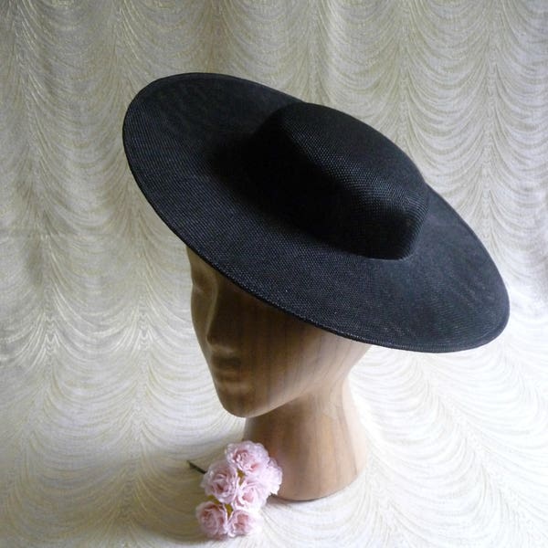 Black Saucer Hat Base Millinery Supply Poly Straw Fascinator Hat Form for DIY Hat 12 Inch Round Shape Wide Brim