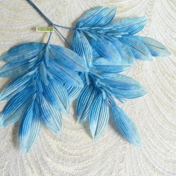 Vintage Ombre Leaves NOS Aqua Turquoise Blue Millinery Spray of 27 from Japan for Hats Crafts Corsage