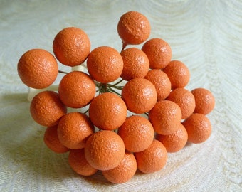 SALE Vintage Oranges 24 Millinery Fruit Decoration Bunch of NOS Germany Spun Cotton for Hats Crafts Corsage Decorations F29