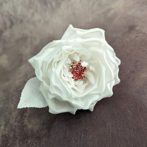Silk Cabbage Rose Soft White NOS Vintage Millinery Flower for Hats Fascinators Weddings Bouquets Corsage Crafts 3FV0093W