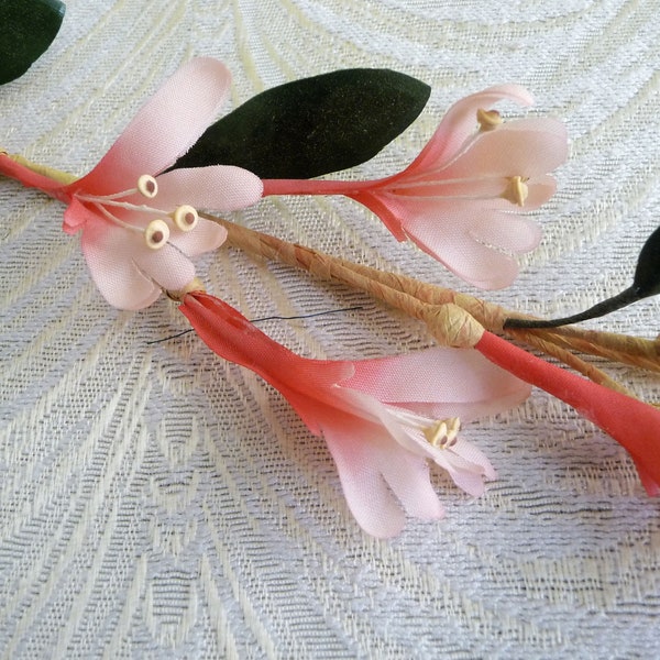 Vintage Honeysuckle Millinery Flower Spray Peachy Pink Shaded NOS 10 Blossoms from Germany for Hats, Weddings, Wreaths, Floral Arrangements