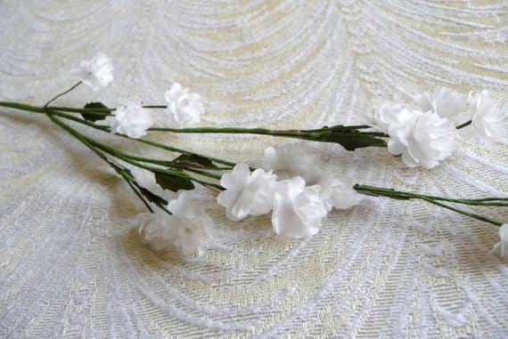 5 White Baby's Breath Sprays Small Flower Picks Millinery Flowers