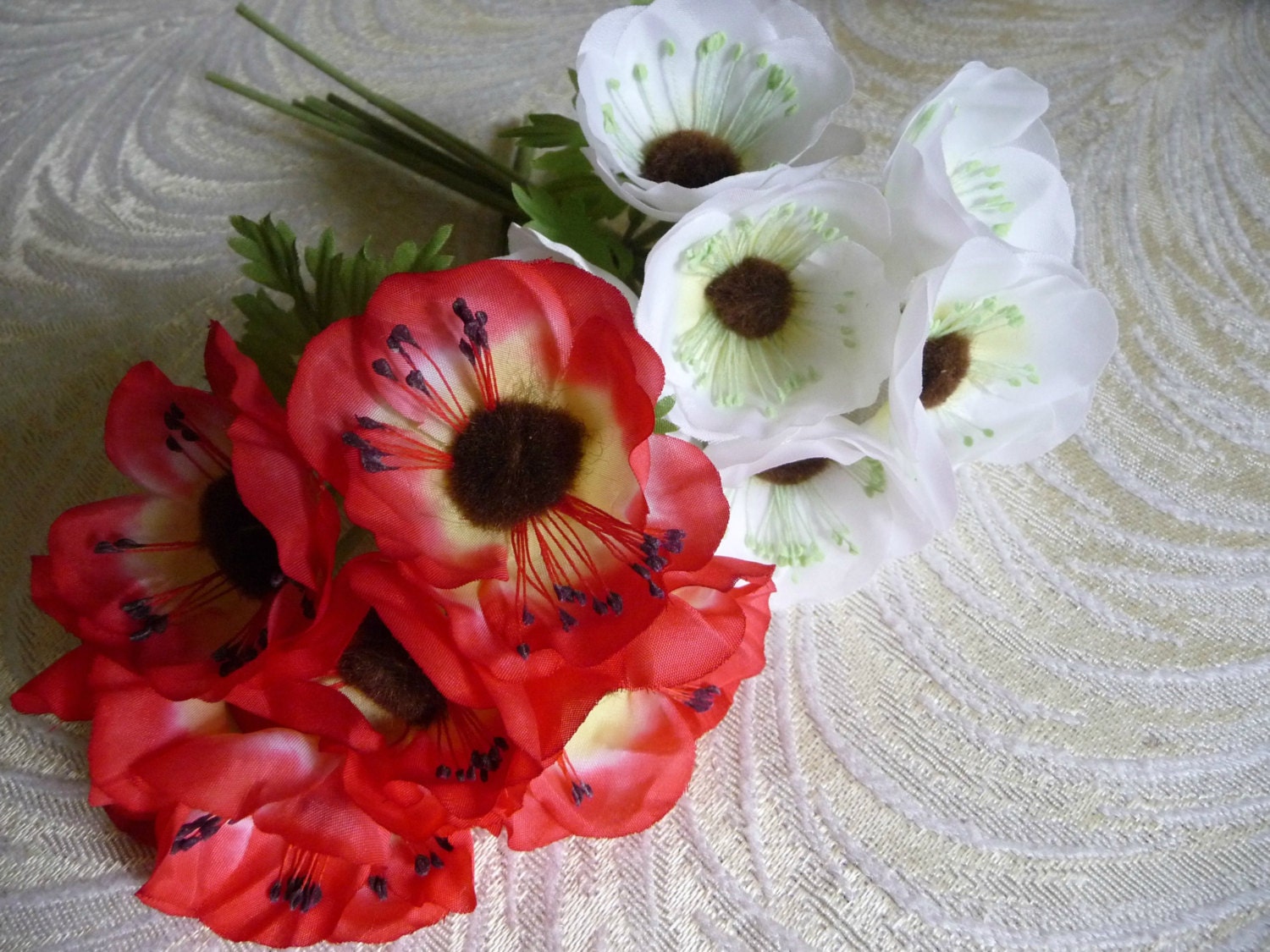 Vintage Red Anemone Flowers Bunch of 6 NOS Millinery for