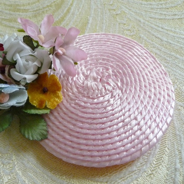 Small Round Fascinator Base Light Pink with Comb for DIY Straw Millinery Hat Projects