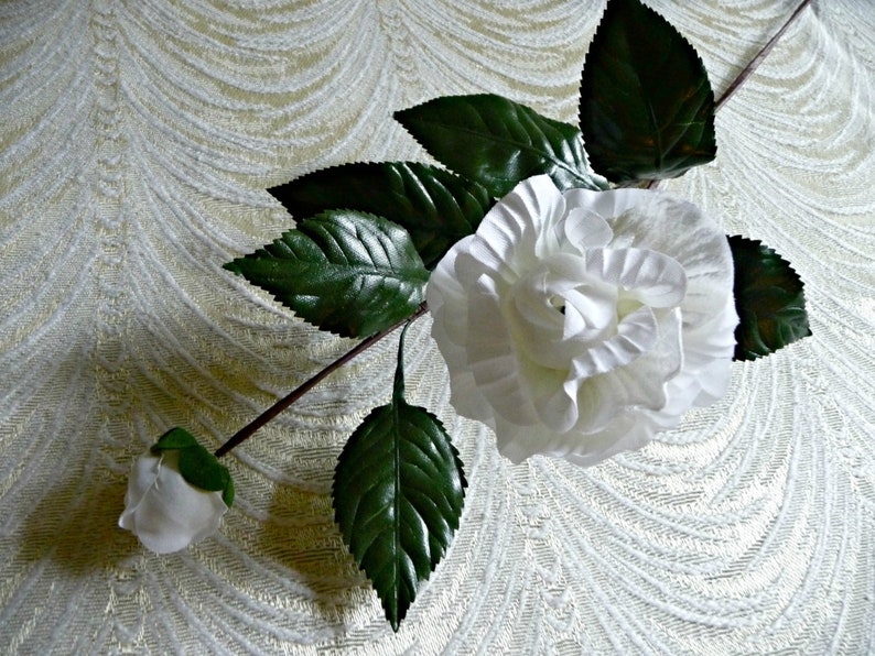 On Vintage Silk And Velvet Millinery Nos Camellia Gardenia Flower With Bud White For Hats Fascinators Corsage Hair Clip Brooch 2fv0029w Flowers Home Living Issho Ueno Com - White Silk Gardenia Flower On Vintage Silk And Velvet Millinery Nos Camellia Gardenia Flower With Bud White For Hats Fascinators Corsage Hair Clip Brooch 2fv0029w Flowers Home Living Issho Ueno Com - White Silk Gardenia Flower
