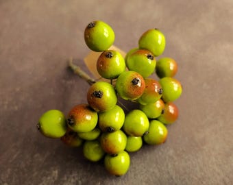Vintage Berries 20+ Lime Green Millinery Fruit Decoration Chartreuse NOS Germany Spun Cotton for Hats Christmas Crafts F32B