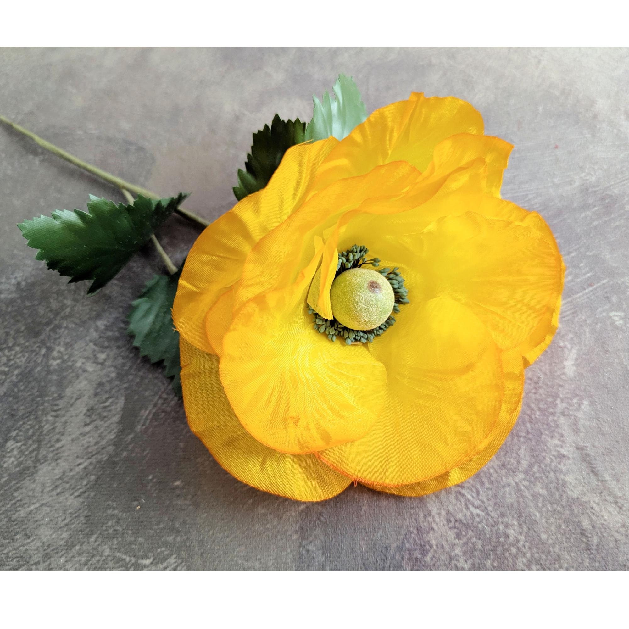 Grande fleur de chapellerie jaune vif de pavot 5