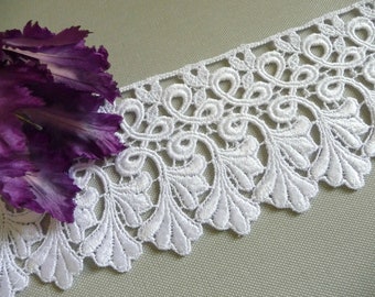 CLEARANCE SALE 13+ Yards White Venise Lace 3.75" Wide Bolt End Remnant VL34