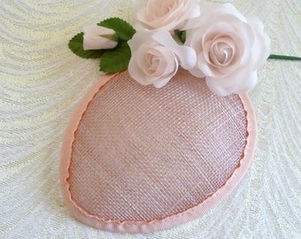 Hellrosa Sinamay Fascinator Basis für DIY Hut Pale Blush Millinery Supply Teardrop Form