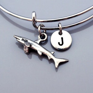 Shark Bangle, Shark charm bracelet, Great white shark charm, Expandable bangle, Personalized bracelet, Charm bangle, Initial bracelet