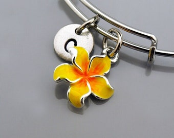 Frangipani bangle, Yellow frangipani bracelet, Plumeria bracelet, Plumeria bangle, frangapani, Garden, Expandable bangle, Charm bangle