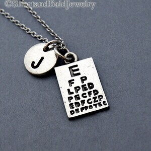 Collana con tabella di Snellen, tabella oculistica, esame della vista, test della vista, collana con iniziale, iniziale stampata a mano, personalizzata, argento antico, monogramma