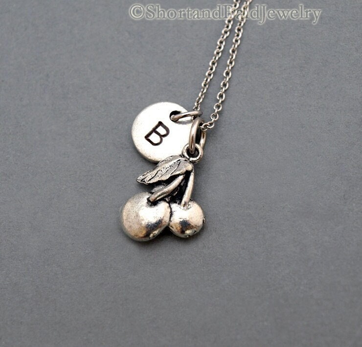 Collana con ciondolo a forma di ciliegia in argento - Italia